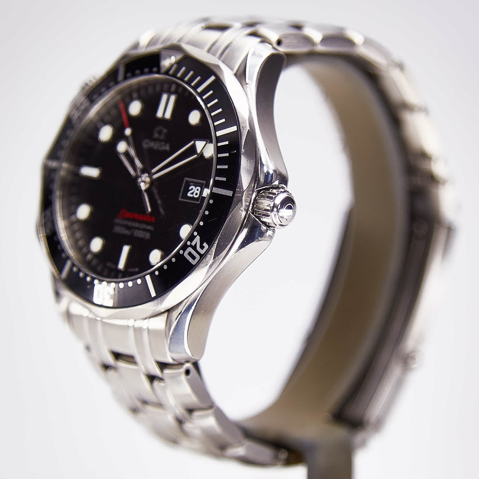 Omega Seamaster Diver (212.30.41.61.01.001) - Image 3
