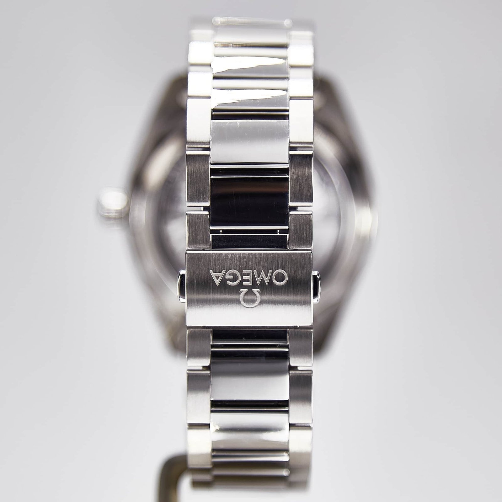 Omega Seamaster Aqua Terra 150M (220.10.41.21.01.001) - Image 4