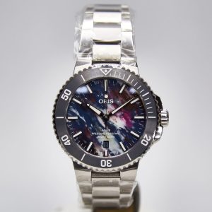 Oris Aquis Date Upcycle (01 733 7787 4150)